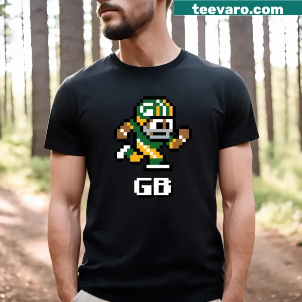 Vintage distressed t-shirt featuring Packers Tecmo Super Bowl design