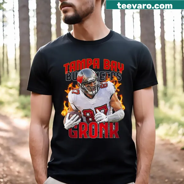 Rob Gronkowski T-shirt with bold typography