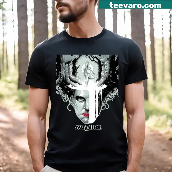 Graphic text of Wajah Sparo Jeprak on T-shirt