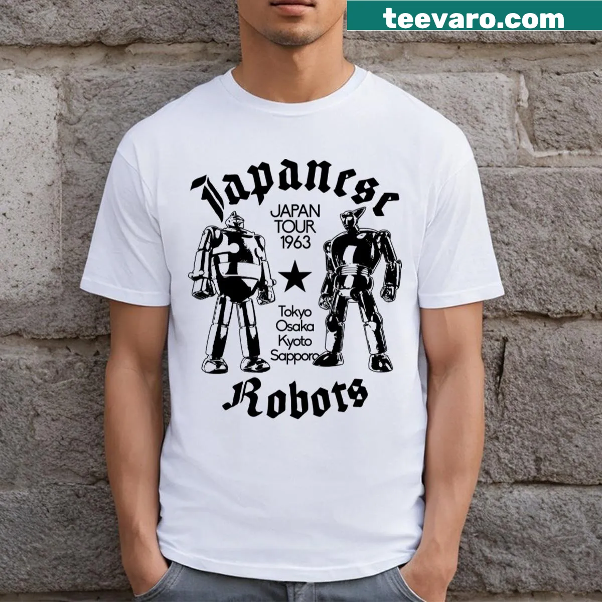 Illustration of Tetsujin 28 Go robot from anime — on a men's t-shirt