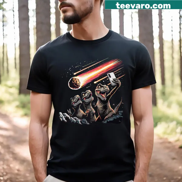 Novelty t-shirt featuring a T-Rex taking a selfie
