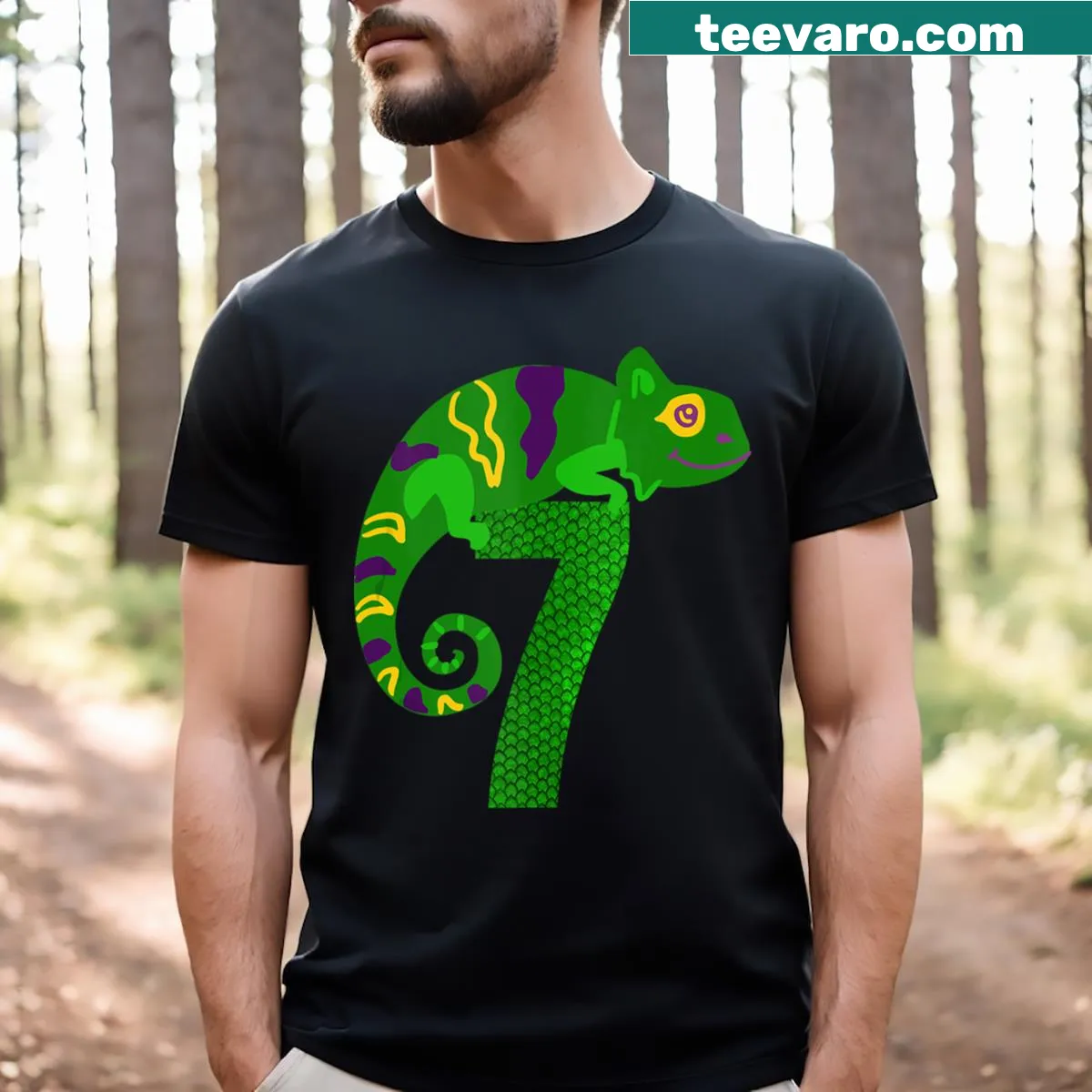Cute T-shirt with a cartoon gekko for kids' 7th birthday — on a men's t-shirt