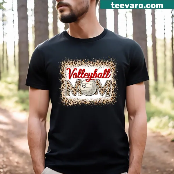 Funny volleyball mom t-shirt with leopard print