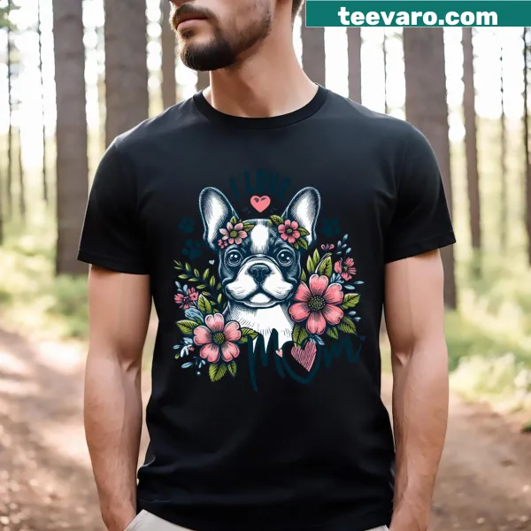 Funny bulldog graphic with text expressing love for mom