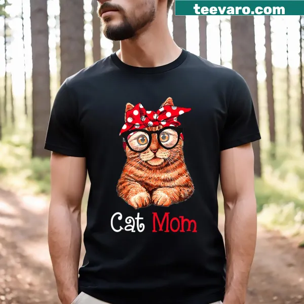 Funny T-shirt for cat moms with playful cat graphic