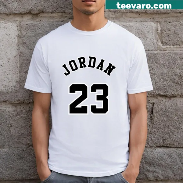 T-shirt featuring a tribute graphic to Michael Jordan for basketball fans