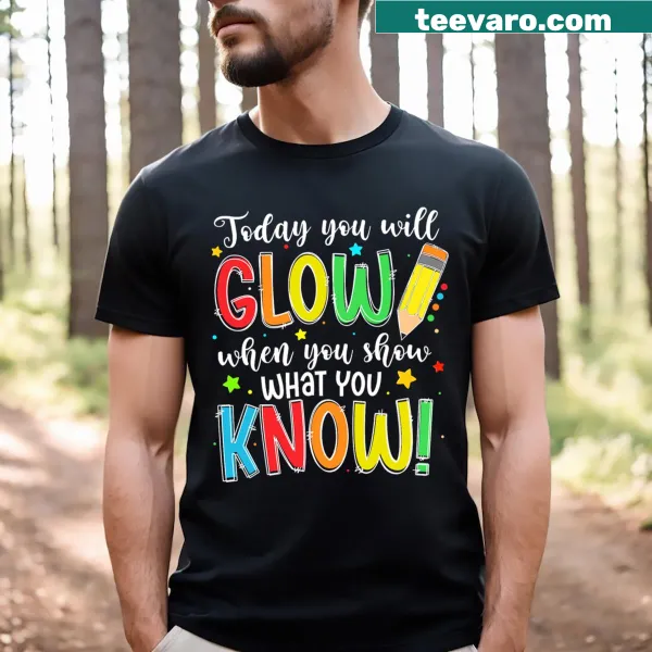 Teacher t-shirt with 'Show What You Know' text graphic