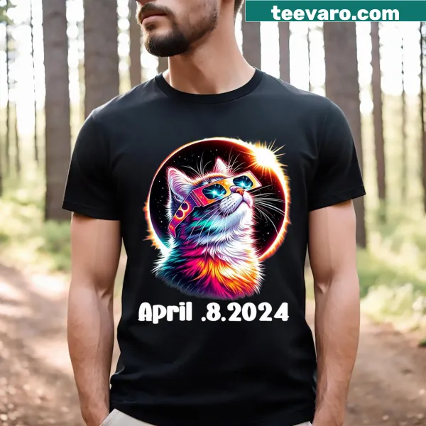 Cute cat wearing eclipse glasses on a solar eclipse t-shirt