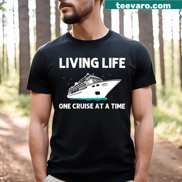 Playful cruise-themed t-shirt with vacation illustrations