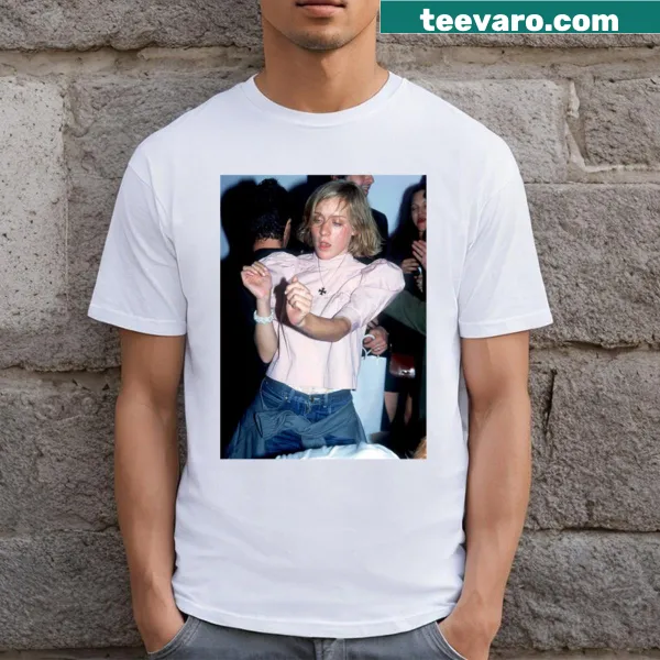 T-shirt featuring a tribute to Chloe Sevigny