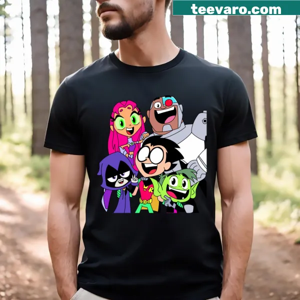 Fun T-shirt featuring Teen Titans characters