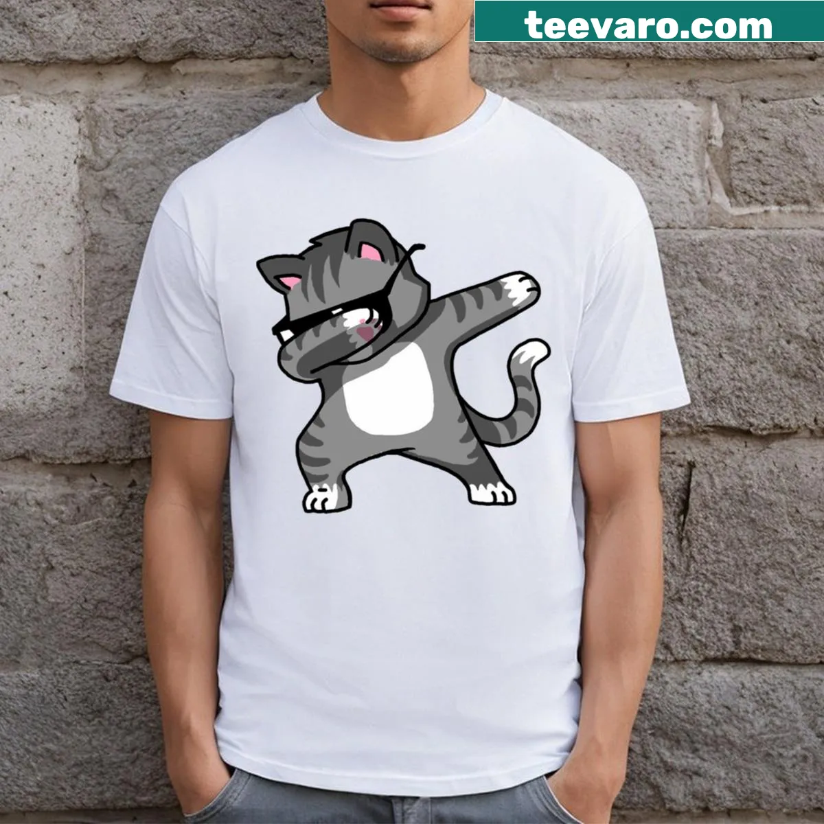 Cute kitten cartoon design on a children's T-shirt — on a men's t-shirt