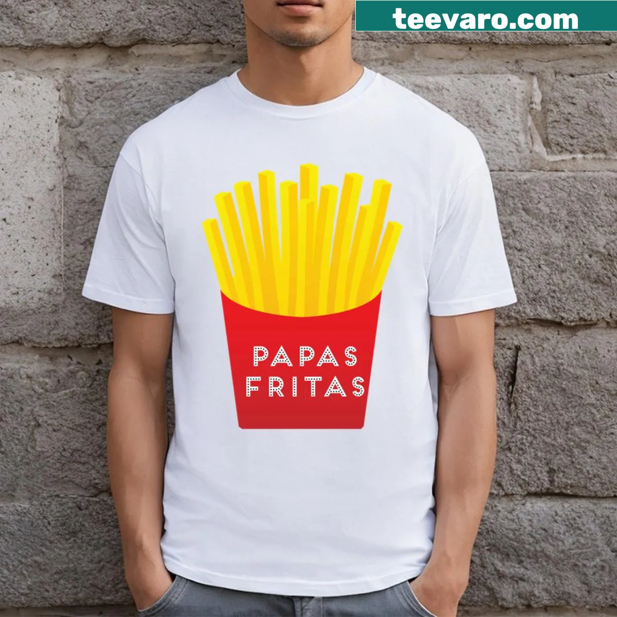 Lighthearted dad joke T-shirt with the words Papas Fritas. — on a men's t-shirt