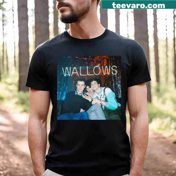 Vintage-style T-shirt dedicated to Wallows band