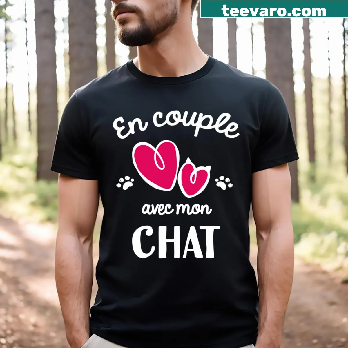 Cute cat illustration on a women's t-shirt — on a men's t-shirt