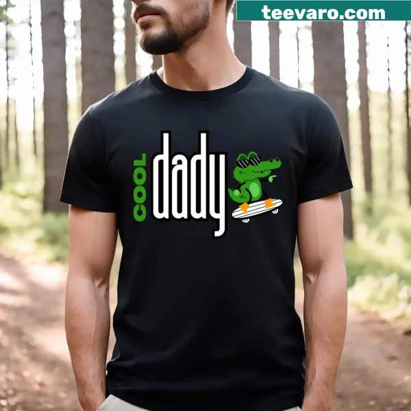 Funny fathers day T-shirt with crocodile pattern