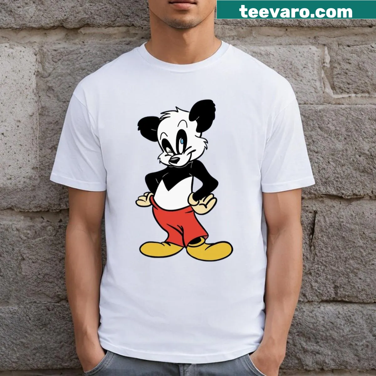 Cartoon T-shirt featuring Andy Panda and Woody Woodpecker. — on a men's t-shirt