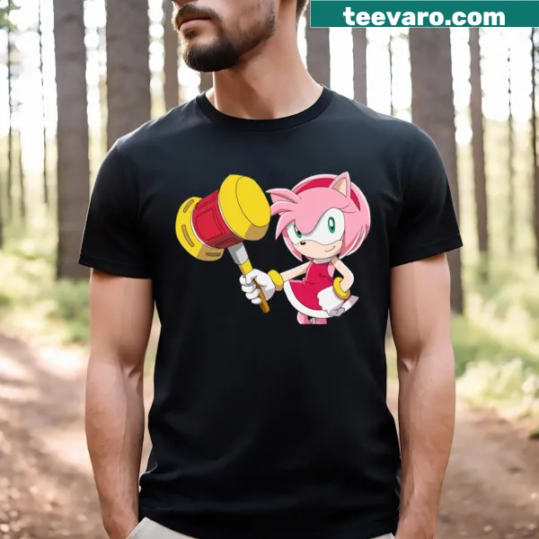 Cute T-shirt featuring the character Amy Rose from gaming culture
