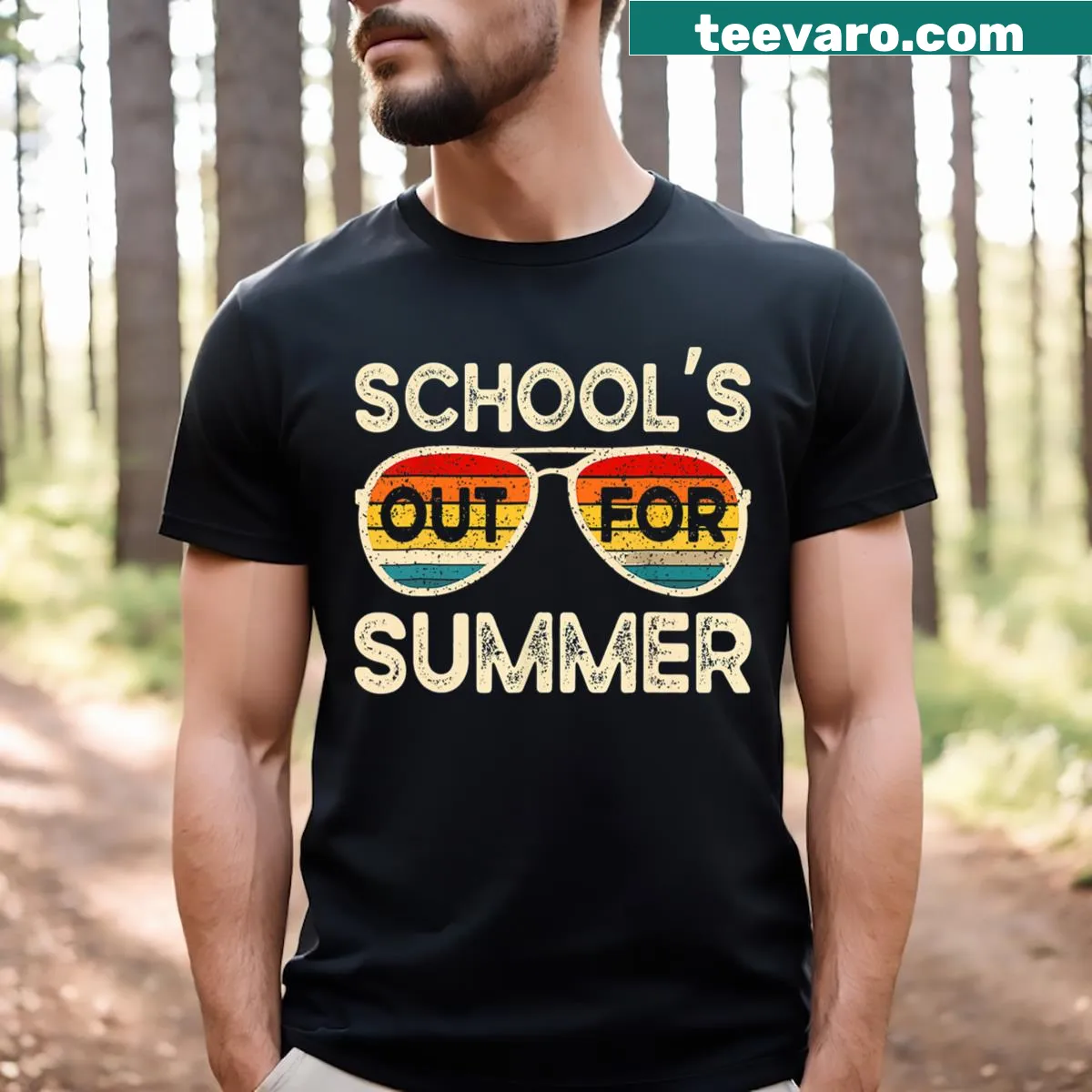 Vintage-inspired 'Last Day Of School' graphic on a T-shirt — on a men's t-shirt