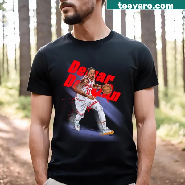Athletic T-shirt featuring Demar Derozan's name