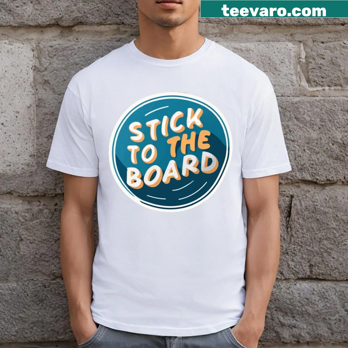 Minimalist T-shirt with surf quote 'Stick To The Board' — on a men's t-shirt