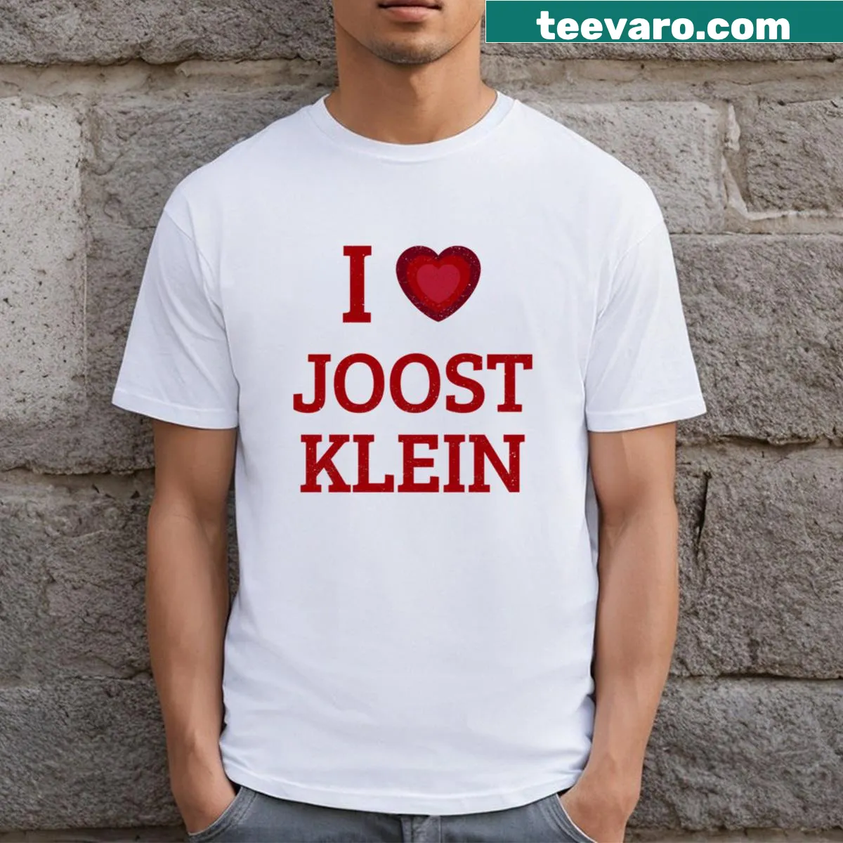 Distressed dots effect T-shirt featuring 'I Love Joost Klein' text — on a men's t-shirt