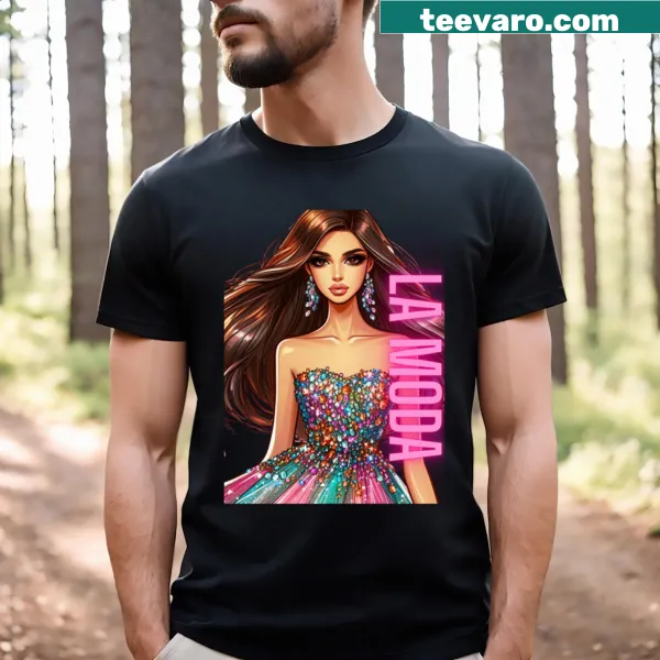 Vintage distressed t-shirt featuring the phrase 'La Moda'