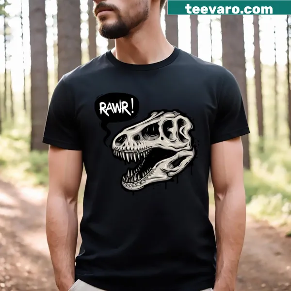 Playful T-shirt featuring the word 'Rawr!'