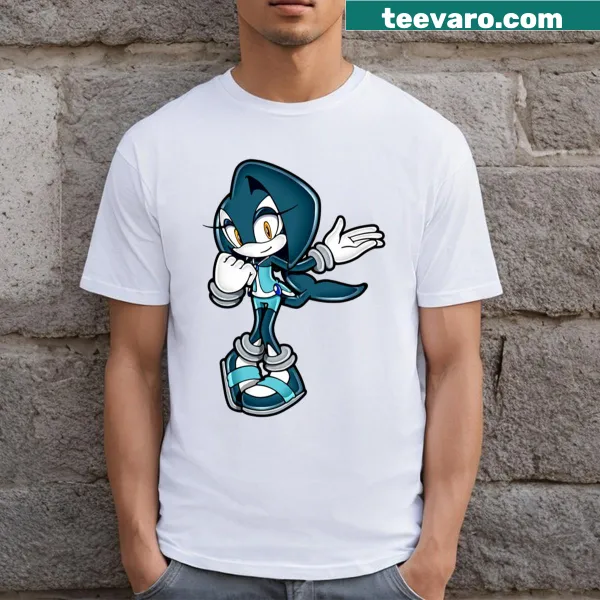 Classic Sonic the Hedgehog graphic on T-shirt