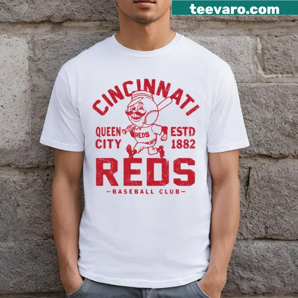 Retro Cincinnati Reds t-shirt with classic team design