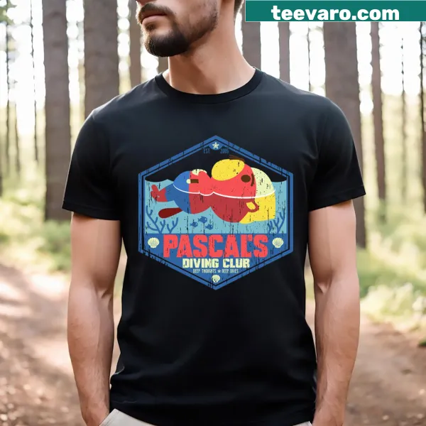 Vintage-style T-shirt representing a diving club with ocean graphics
