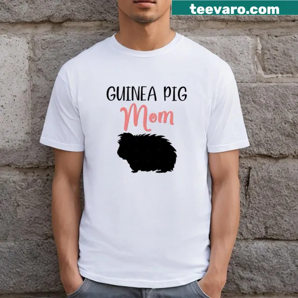 T-shirt declaring 'Guinea Pig Mom' in charming typography