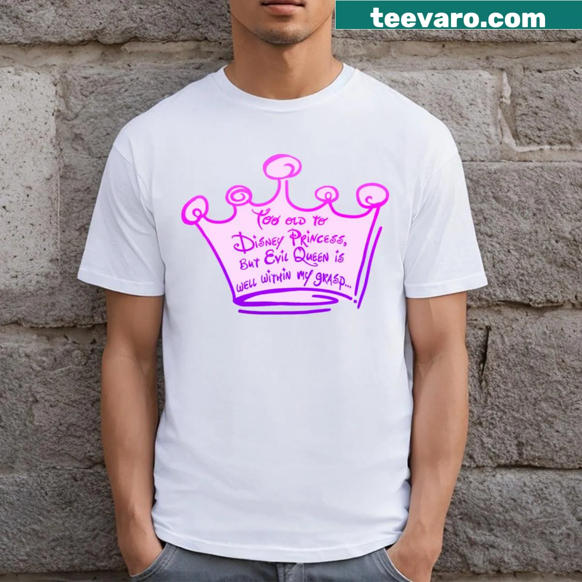 Illustration of a princess and evil queen on a t-shirt — on a men's t-shirt