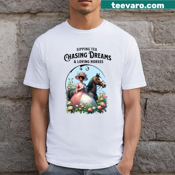 Elegant typography stating 'Queen Tea Dreams' on a T-shirt.