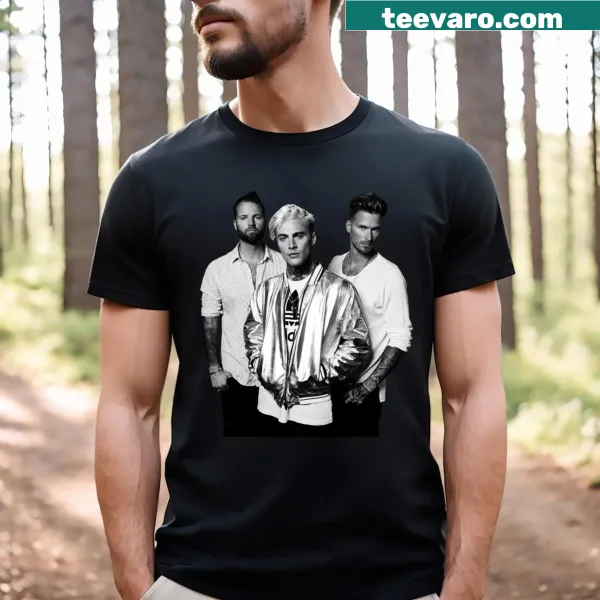 Graphic t-shirt featuring the phrase 'Best Art Design Of Highly Suspect 12'