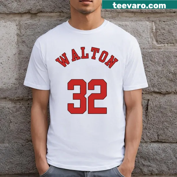 Tribute T-shirt with Bill Walton's number 32