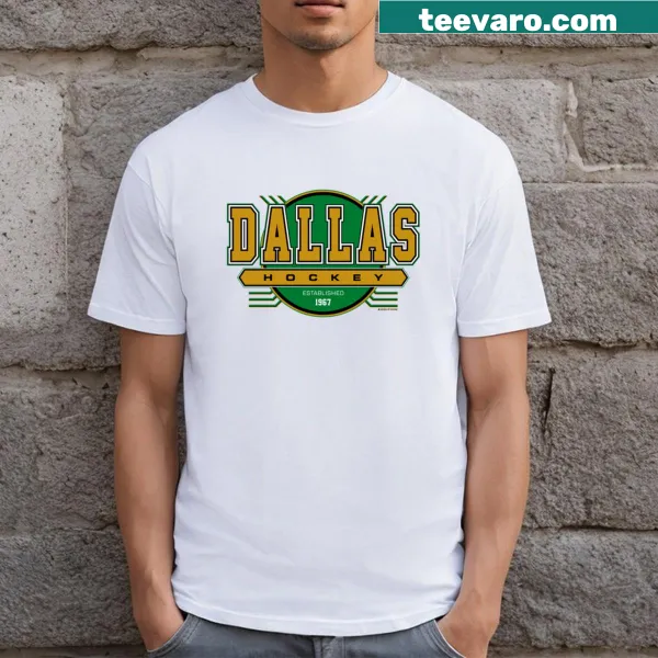 Vintage-inspired T-shirt celebrating the Dallas Stars hockey team.