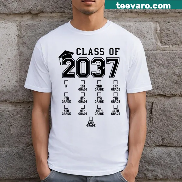 Illustrative Class of 2037 T-shirt with a growing tree graphic
