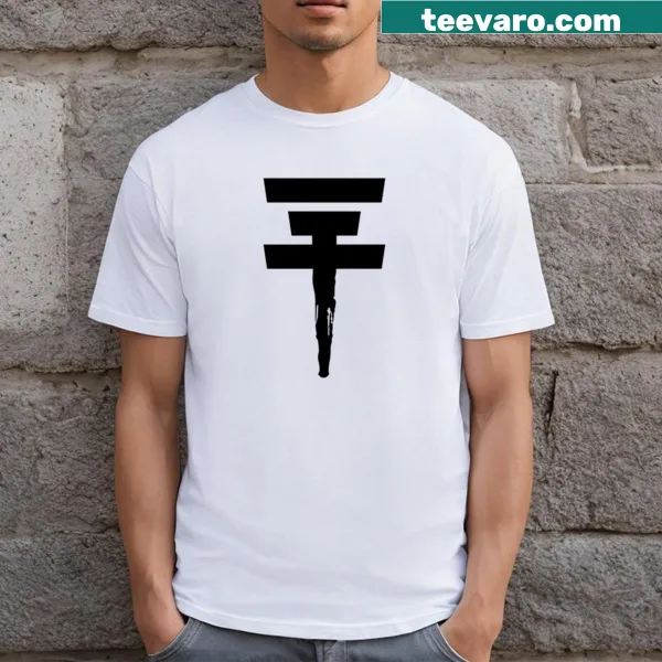 Graphic T-shirt featuring Tokio Hotel design