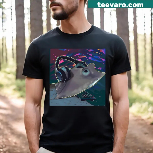 Retro-style T-shirt with 'That Disco Vibe' text design