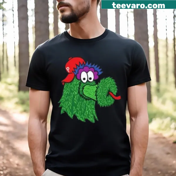 T-shirt with Phanatic P logo celebrating sports fandom