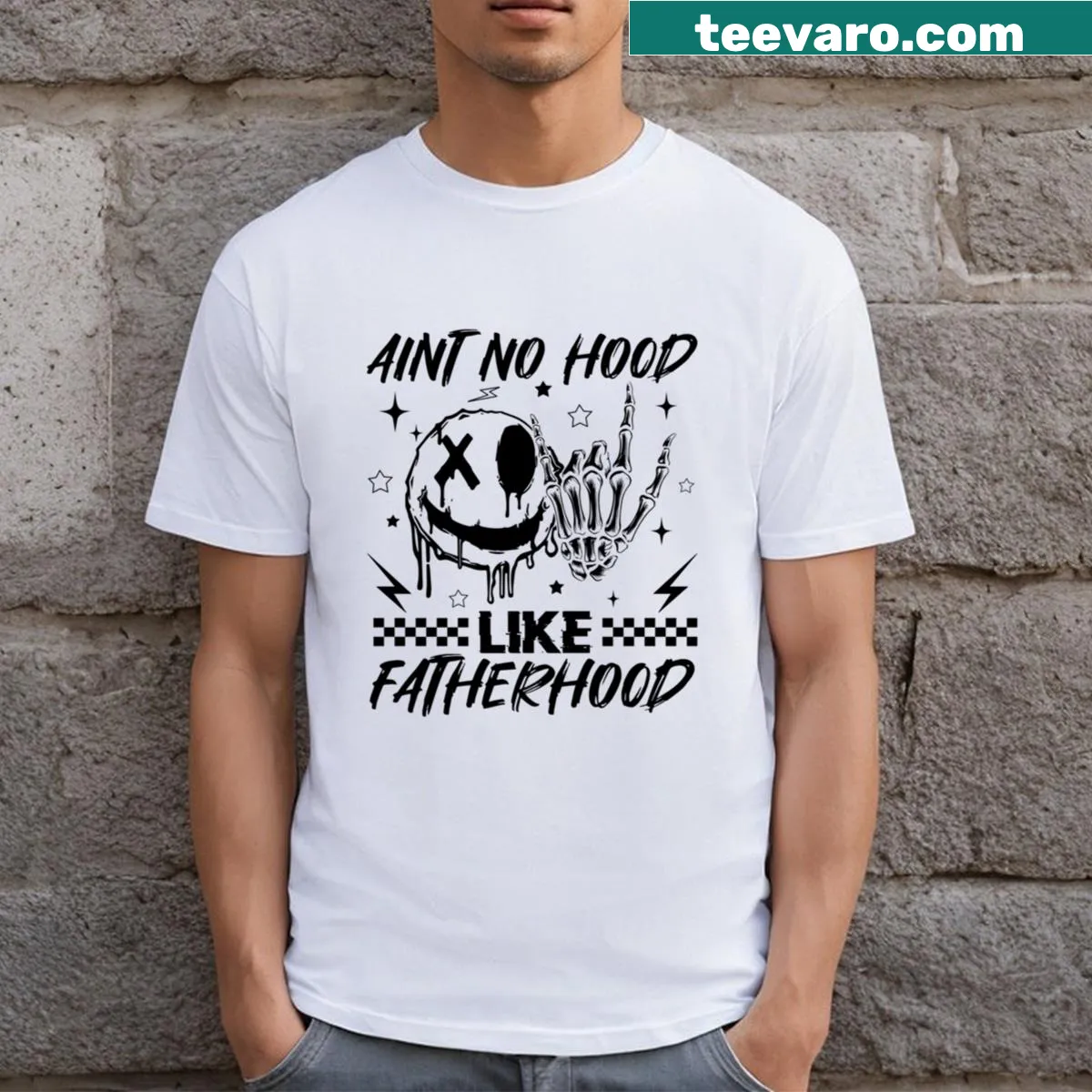 Funny T-shirt for dads: 'Fatherhood Ain’t No Hood' graphic — on a men's t-shirt