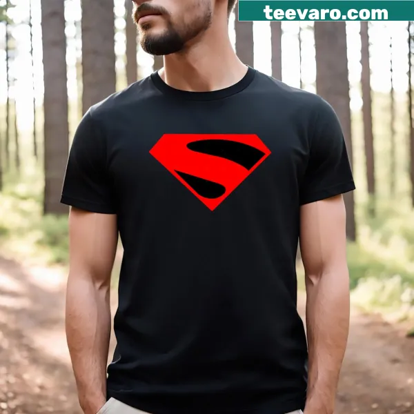 Retro superhero shield logo t-shirt