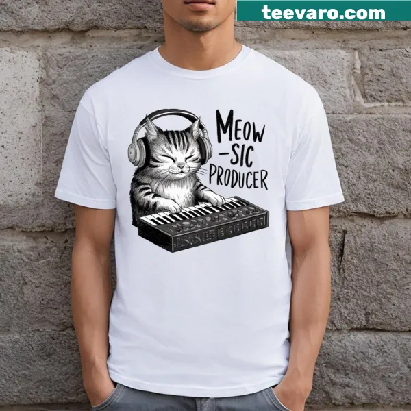 Graphic tee featuring a cat at a synthesizer with music theme