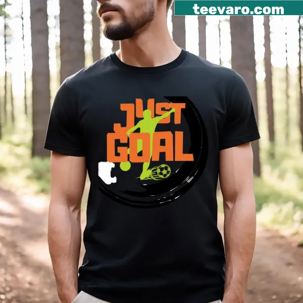 Goal Goal T-shirt with playful typography
