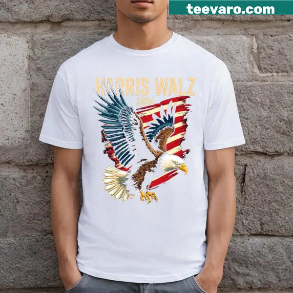 Eagle and American flag vintage T-shirt for patriotic wear.