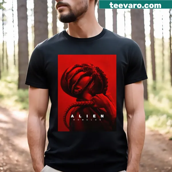 T-shirt with a design inspired by Alien Romulus and extraterrestrial themes.
