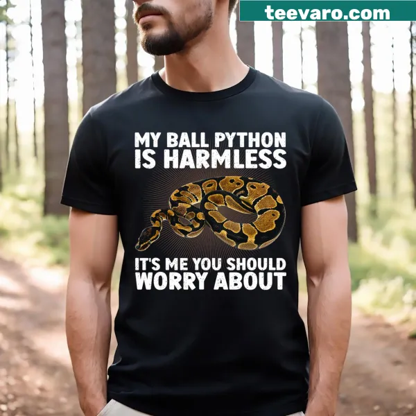T-shirt with detailed ball python artwork