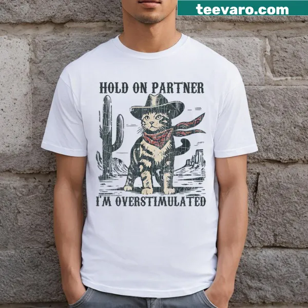 Vintage-style T-shirt with funny cat in cowboy outfit