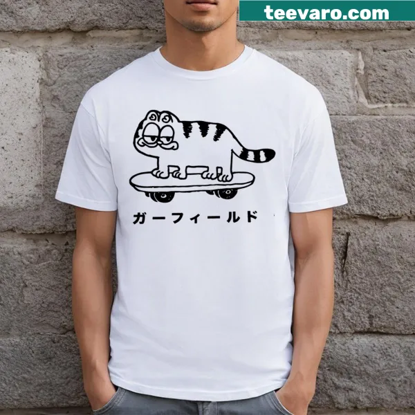 T-shirt featuring an illustration of the iconic Garfield cat